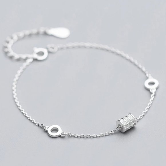 Jewelry - 925 Sterling Silver Sparkling Cylinder Bracelet